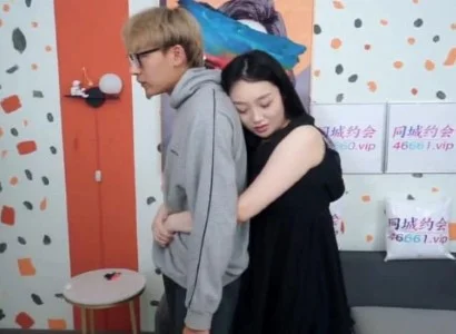 Nữ sinh người yêu ham muốn mãnh liệt